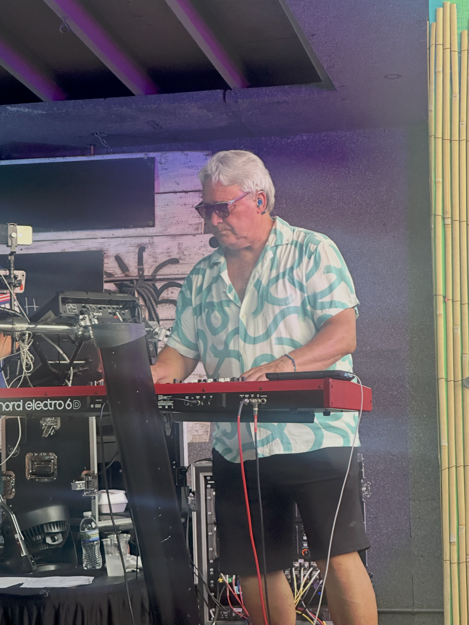 Flying Train Wreck keyboardist performing at Floyd's Bar