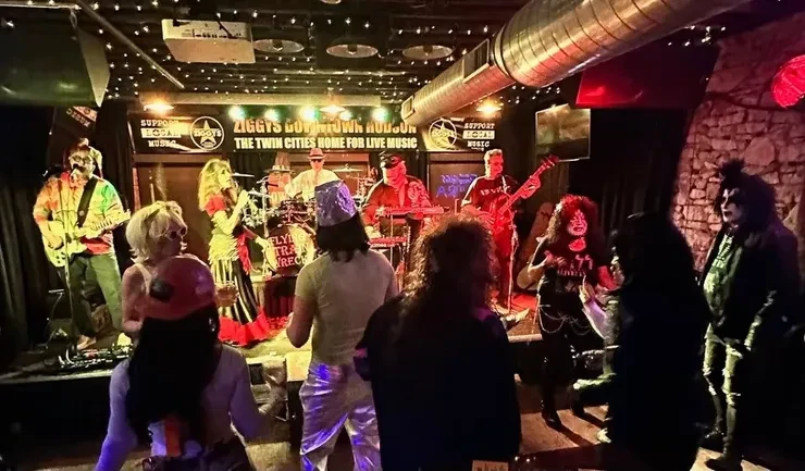 Flying Train Wreck Halloween show at Ziggy's Downtown Hudson – crowd dancing